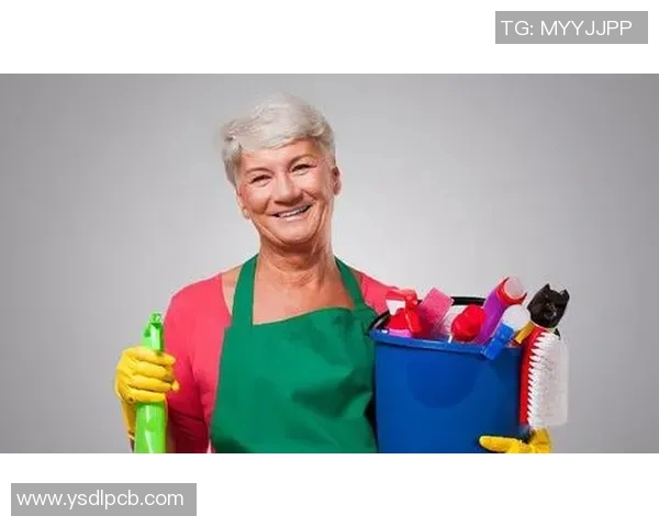 足球明星背后的默默奉献者是谁揭秘他们的保姆生活与故事 足球明星背后的默默奉献者是谁揭秘他们的保姆生活与故事