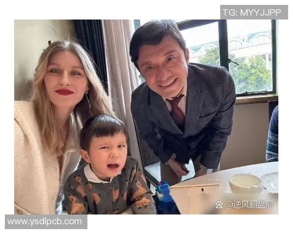 中国混血足球明星的崛起与影响力分析及其在国际赛场的表现